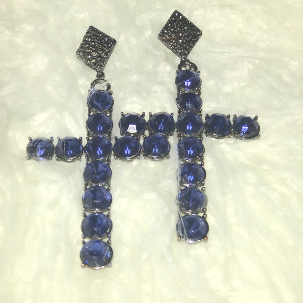 Blue statement cross earring